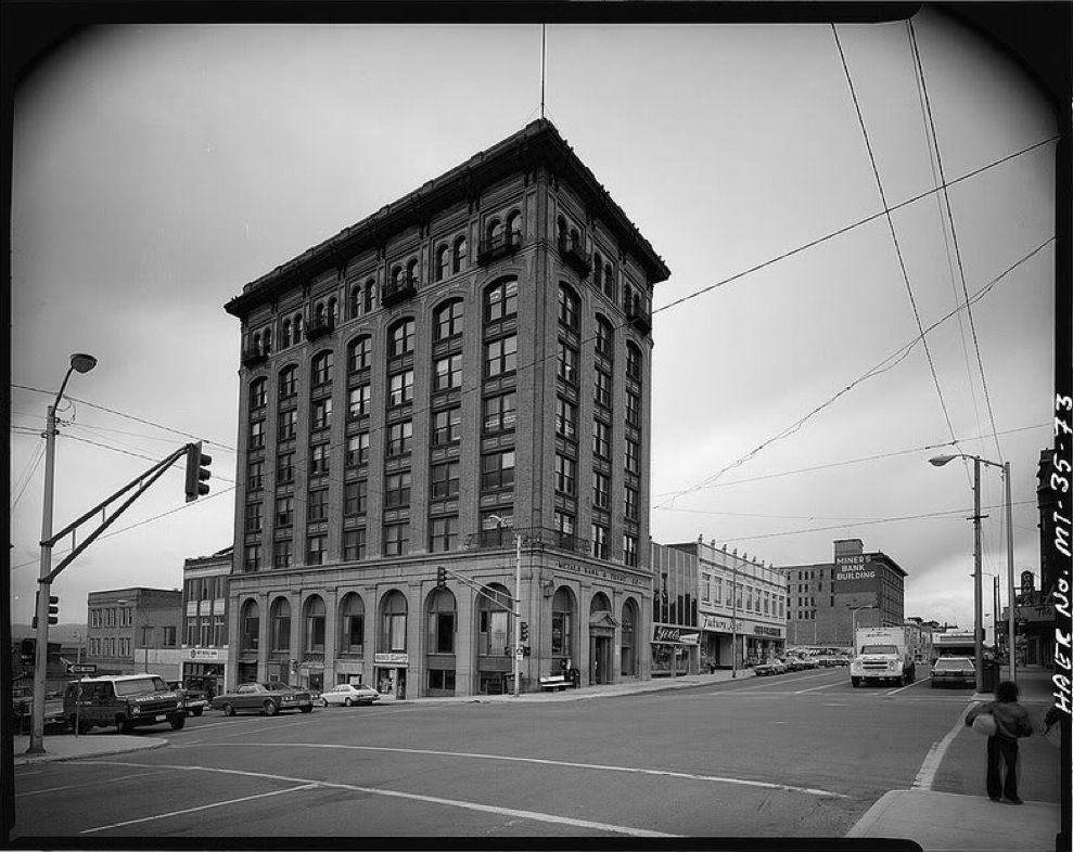 State Savings Bank, Metals Bank building