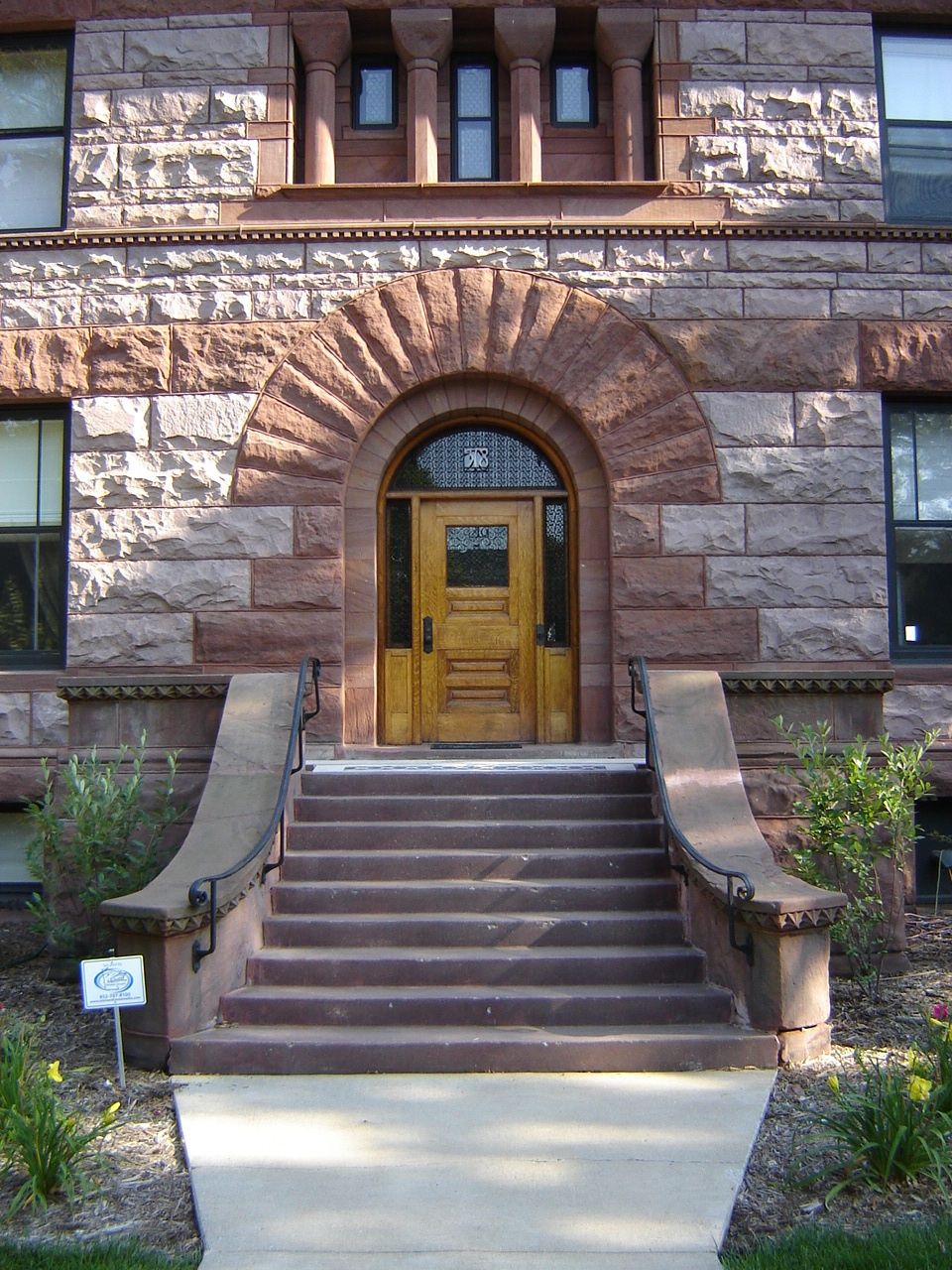 W.H. Lightner House, Lightner House, detail