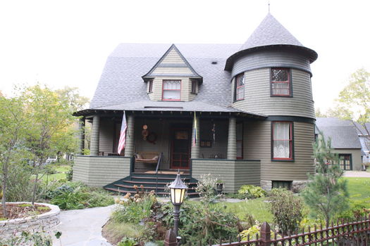 D.W. McCourt House, Saint Paul, MN